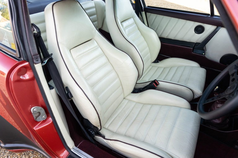 Porsche 911 Turbo 3.3