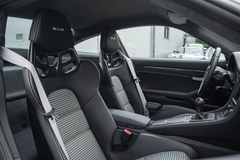 Porsche 911 R