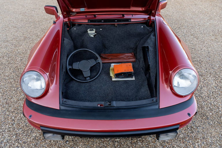 Porsche 911 Turbo 3.3