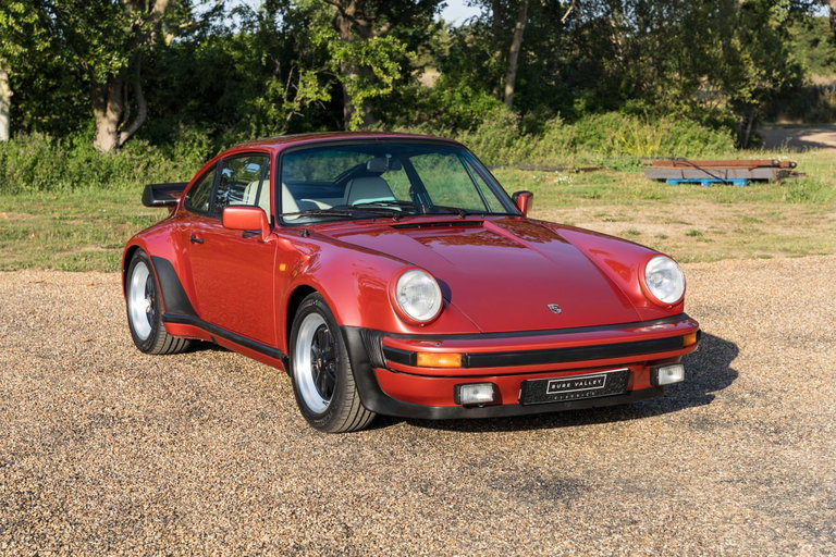 Porsche 911 Turbo 3.3
