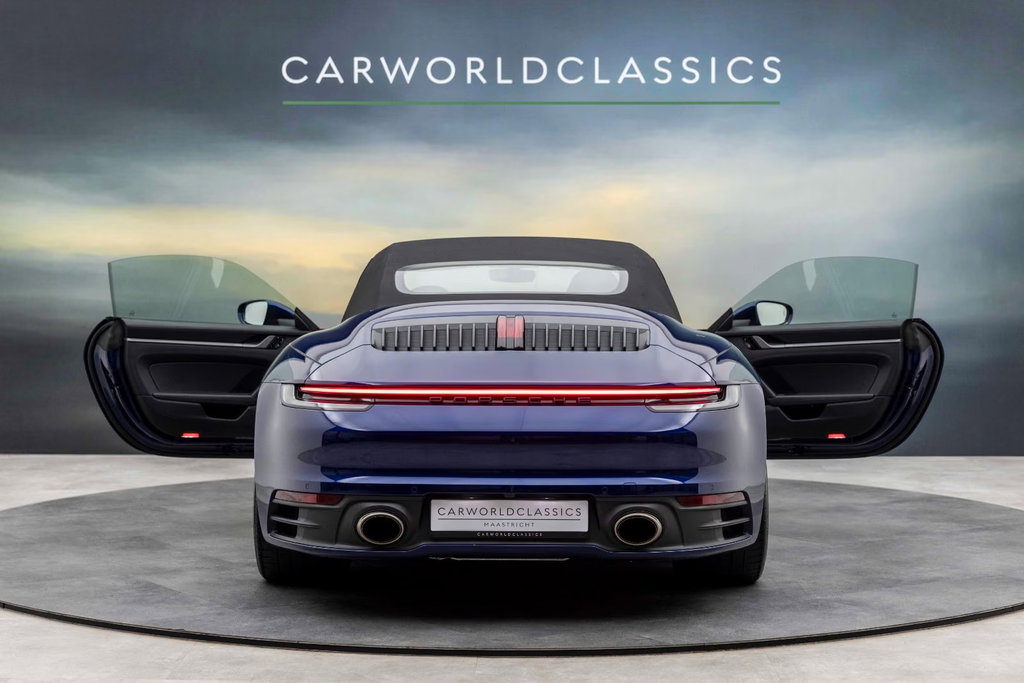 Porsche 992 Carrera