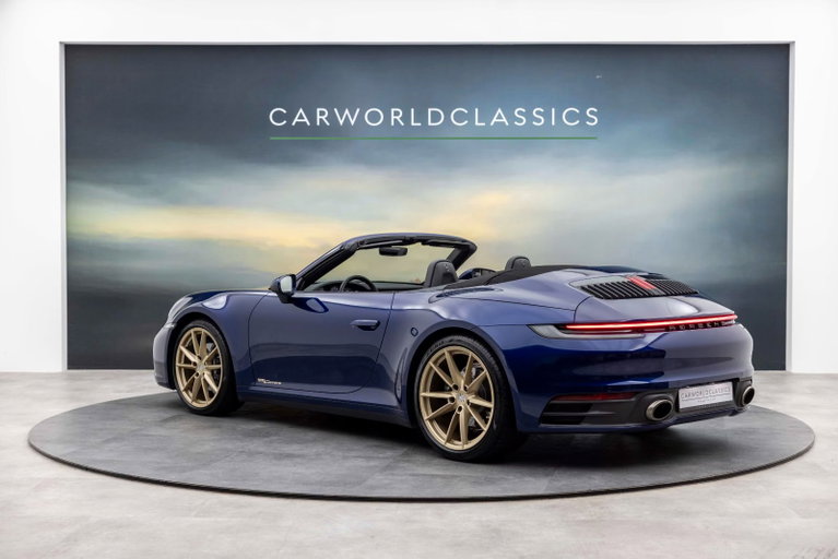 Porsche 992 Carrera