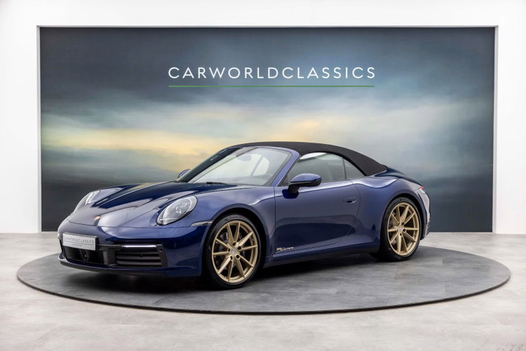 Porsche 992 Carrera