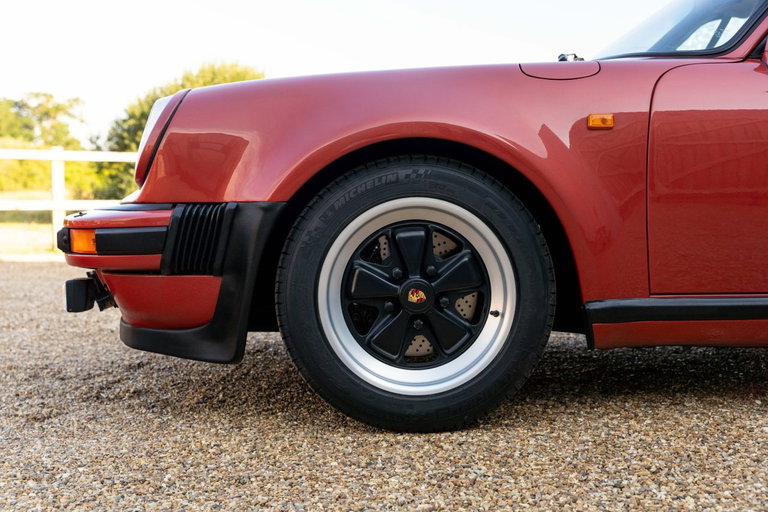 Porsche 911 Turbo 3.3