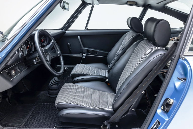 Porsche 911 S (F-Modell)