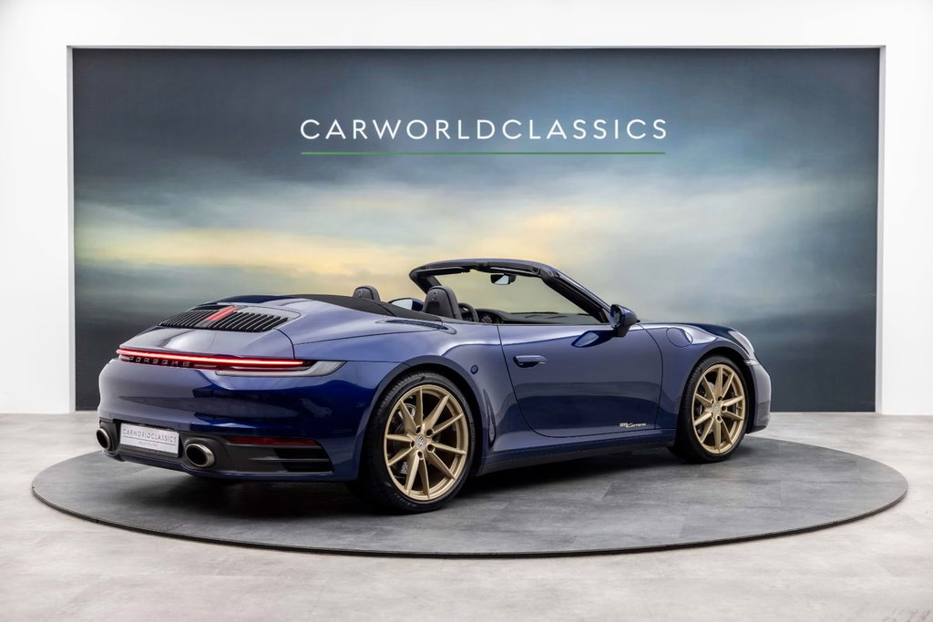 Porsche 992 Carrera
