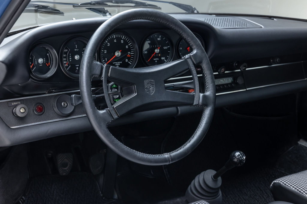 Porsche 911 S (F-Modell)