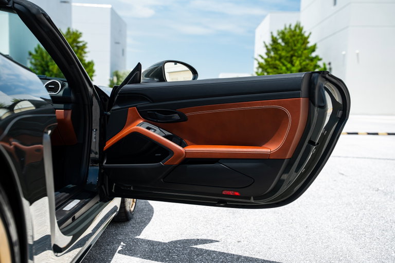 Porsche 718 Spyder