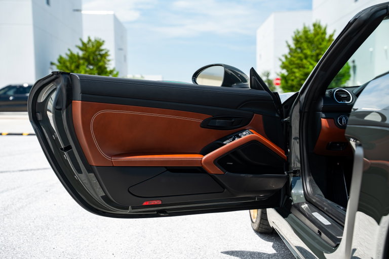 Porsche 718 Spyder