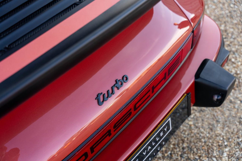 Porsche 911 Turbo 3.3