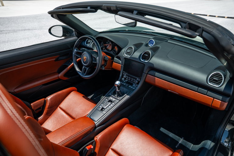 Porsche 718 Spyder