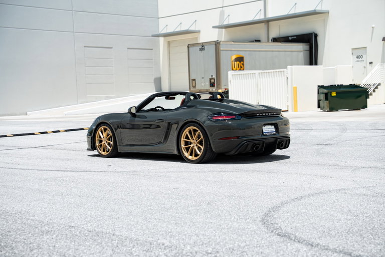 Porsche 718 Spyder