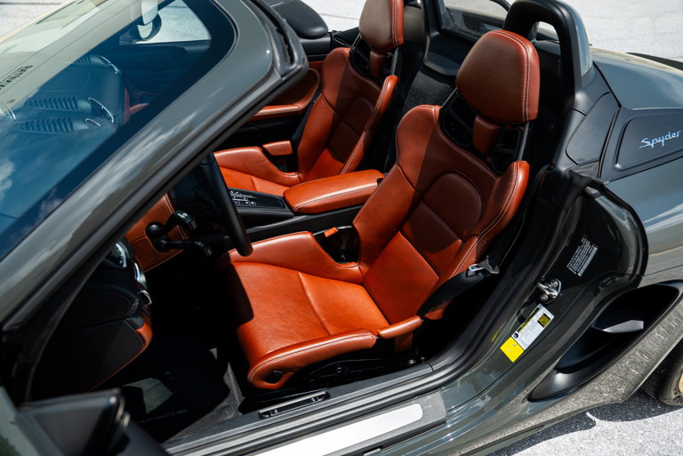 Porsche 718 Spyder