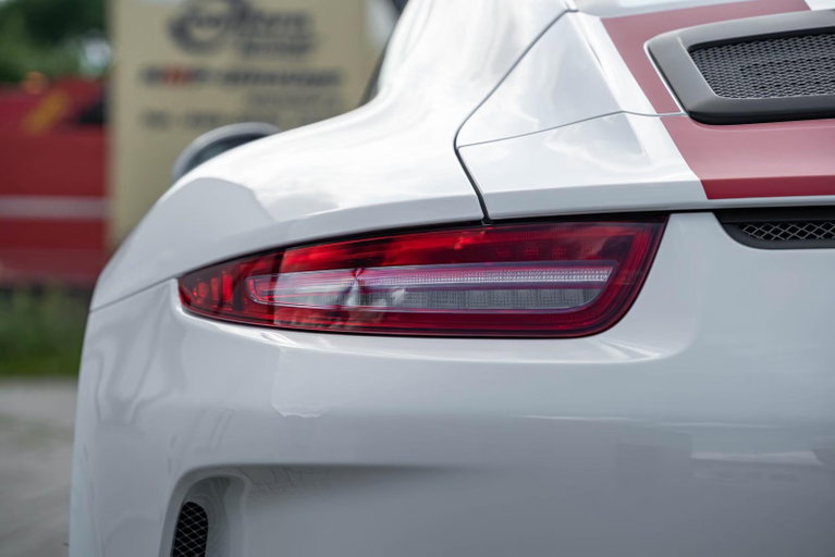 Porsche 911 R