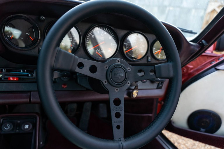 Porsche 911 Turbo 3.3