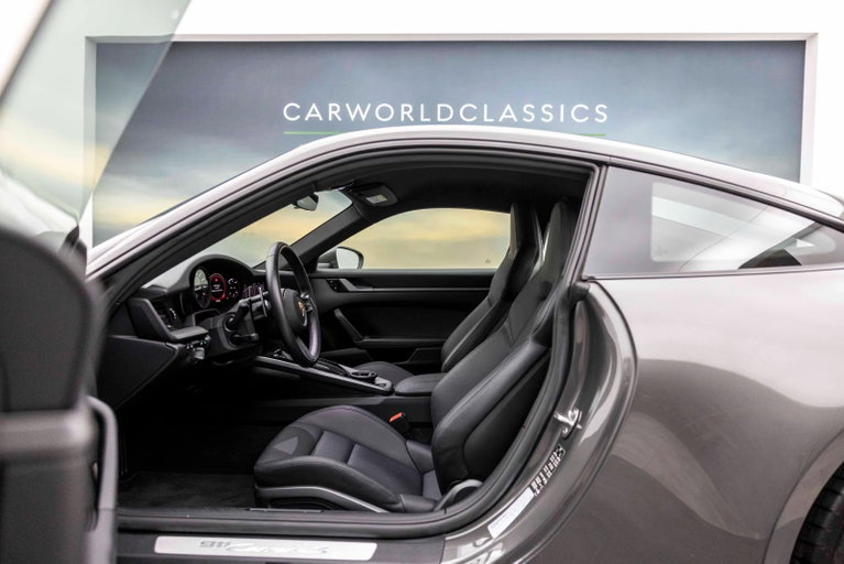 Porsche 992 Carrera S
