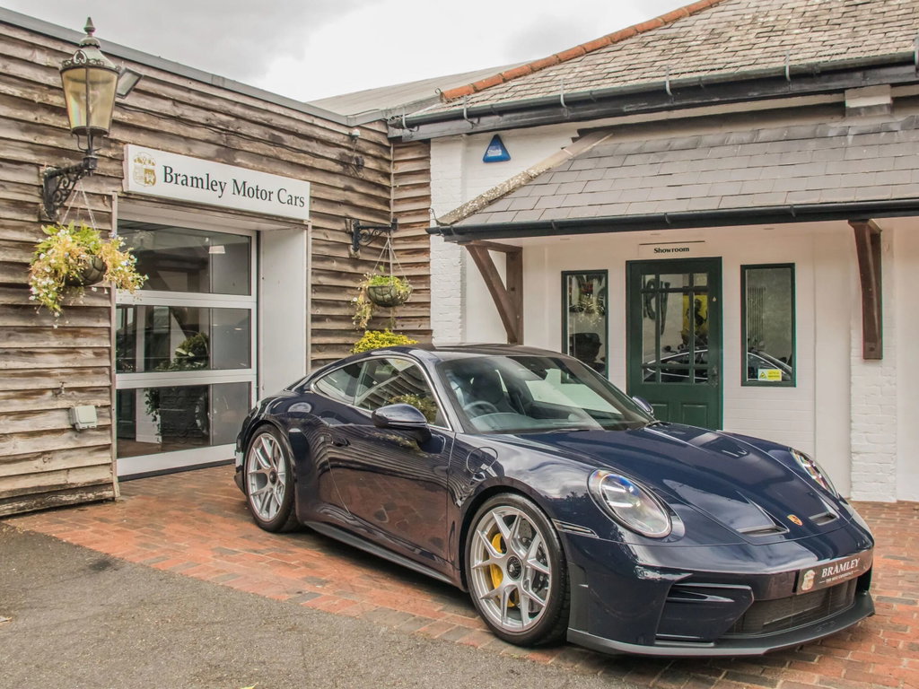 Porsche 992.2 GT3 Touring