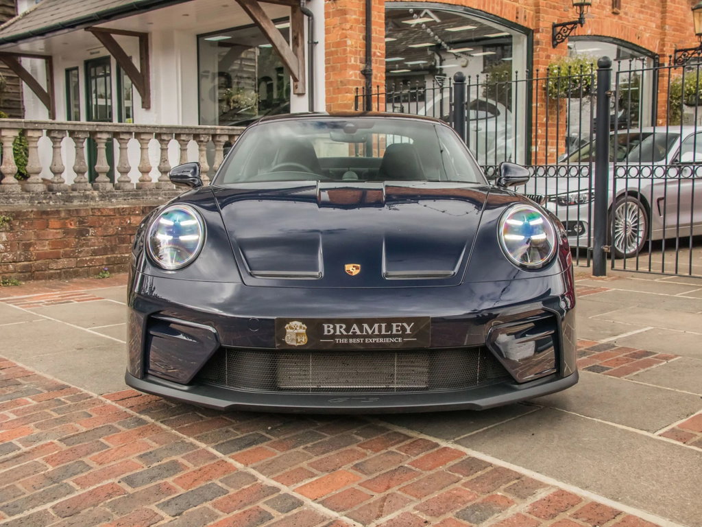 Porsche 992.2 GT3 Touring