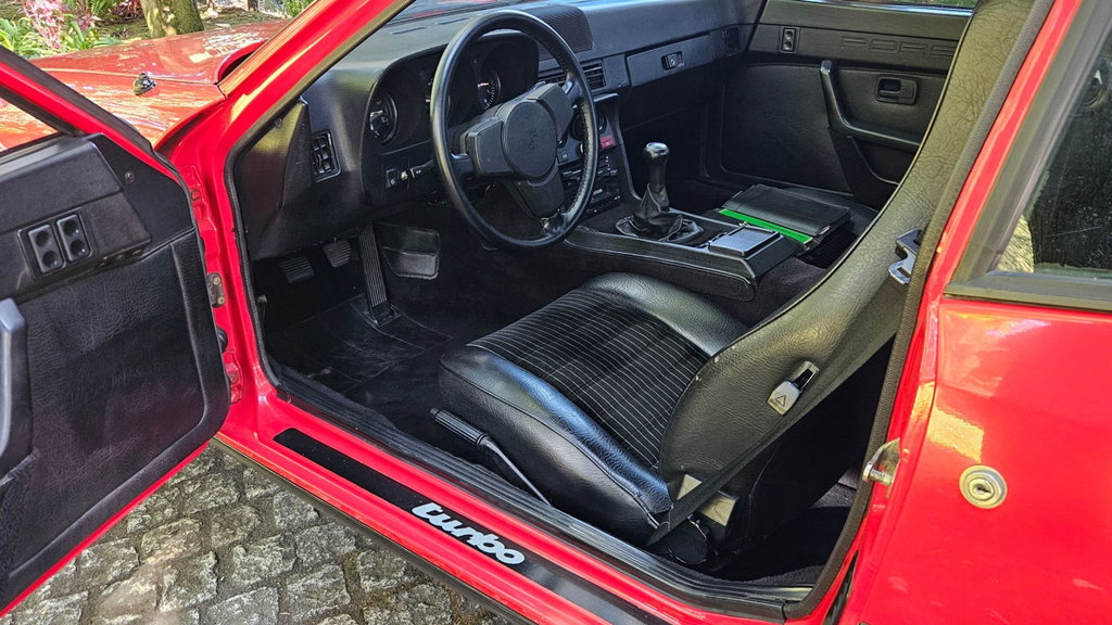 Porsche 924 Turbo