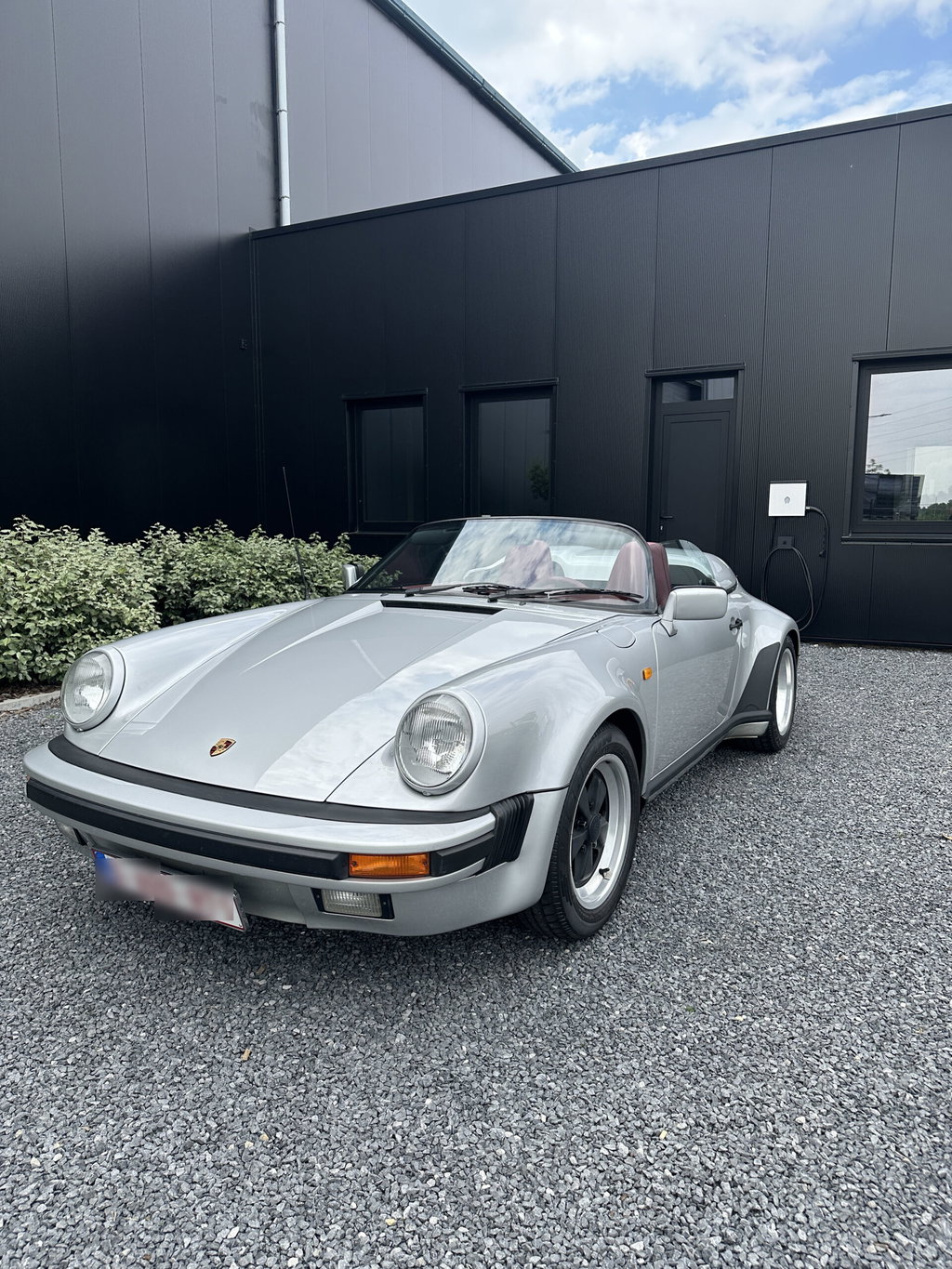 Porsche 911 Carrera 3.2 Speedster