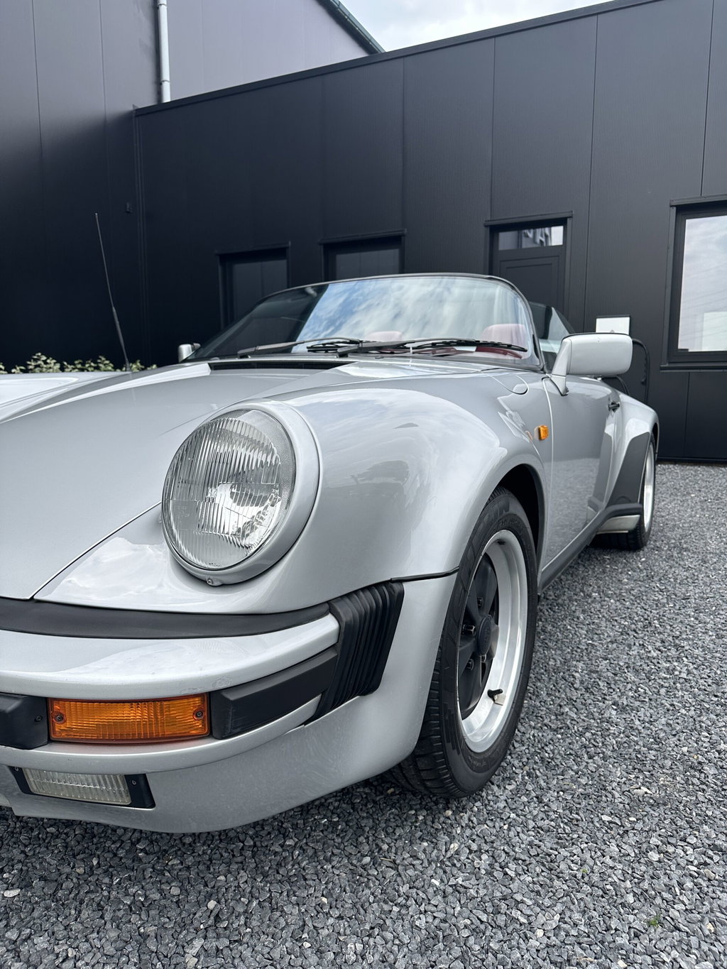 Porsche 911 Carrera 3.2 Speedster