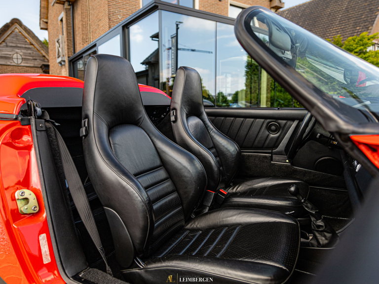 Porsche 911 Carrera 3.2 Speedster