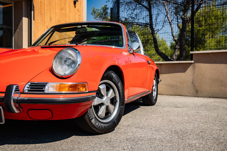 Porsche 911 T