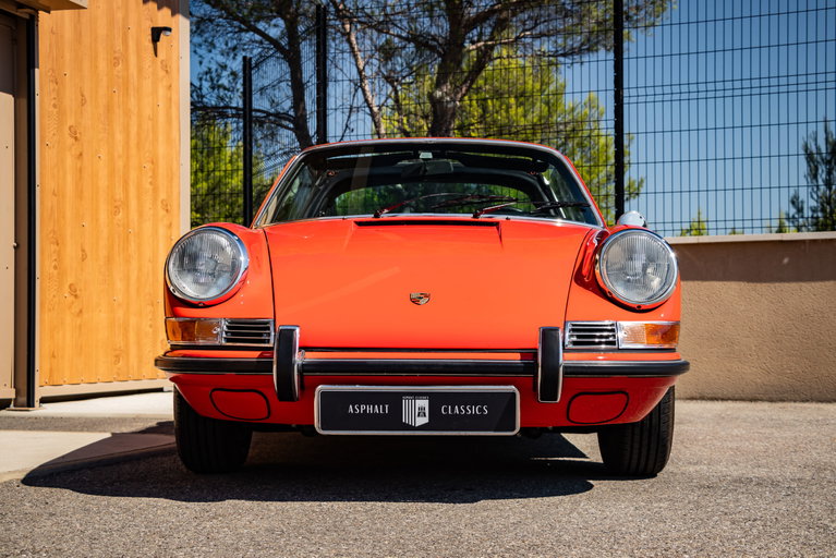 Porsche 911 T
