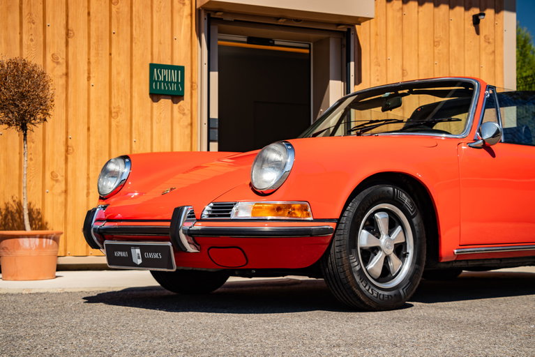 Porsche 911 T