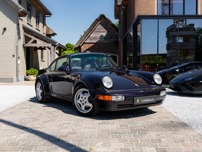 Porsche 911 Carrera 3.2 Speedster
