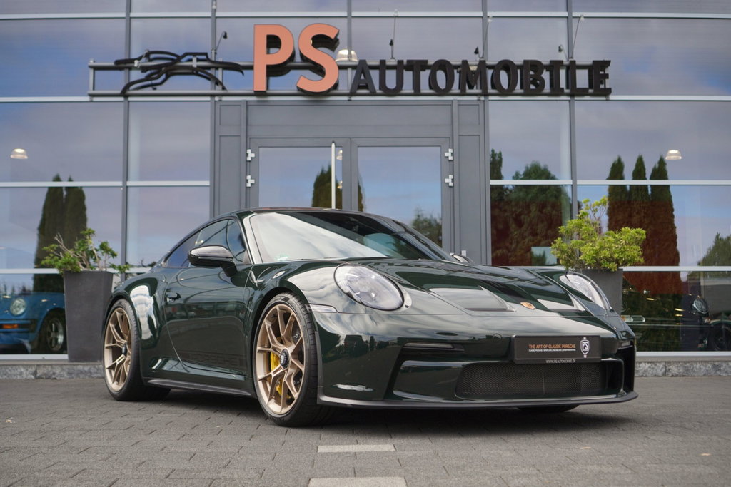 Porsche 992 GT3 Touring