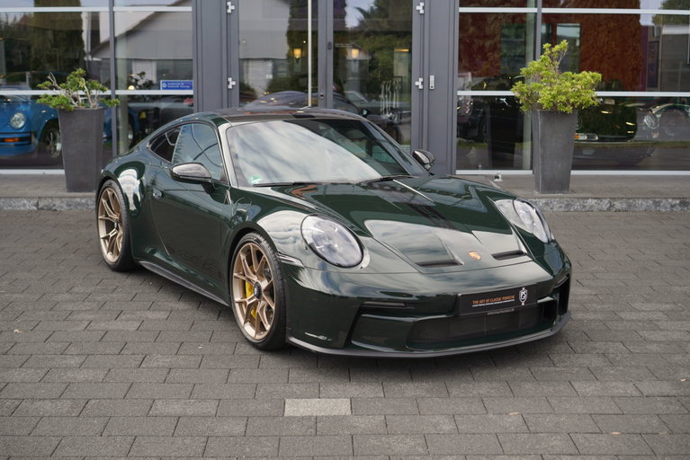 Porsche 992 GT3 Touring
