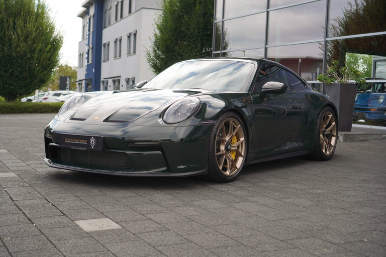 Porsche 992 GT3 Touring
