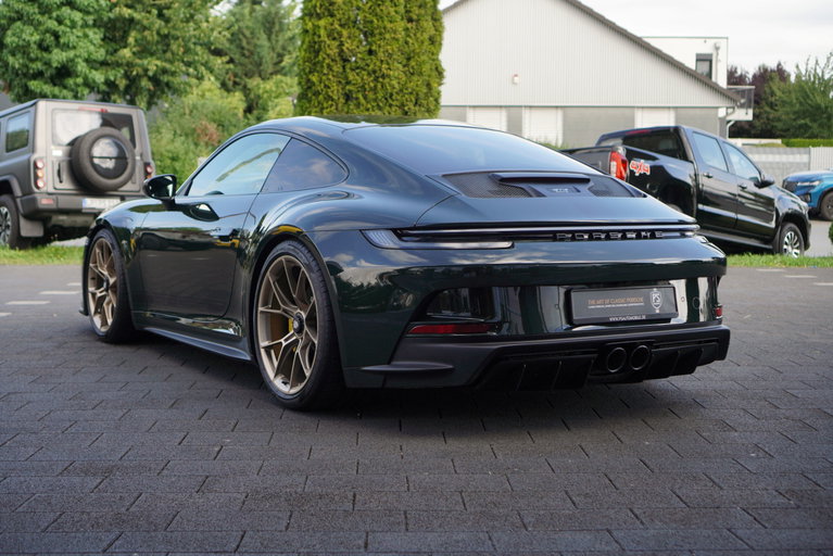 Porsche 992 GT3 Touring