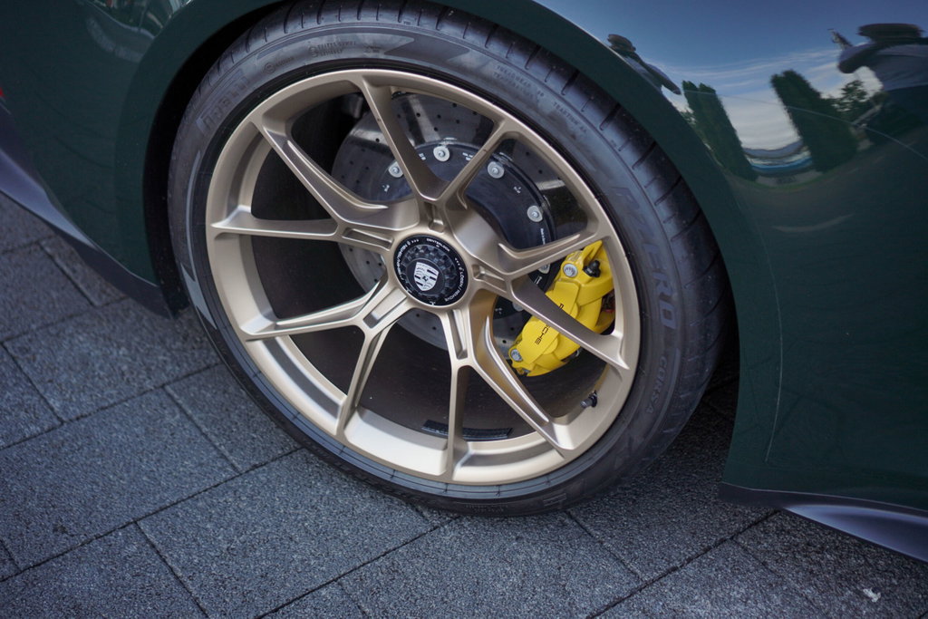 Porsche 992 GT3 Touring