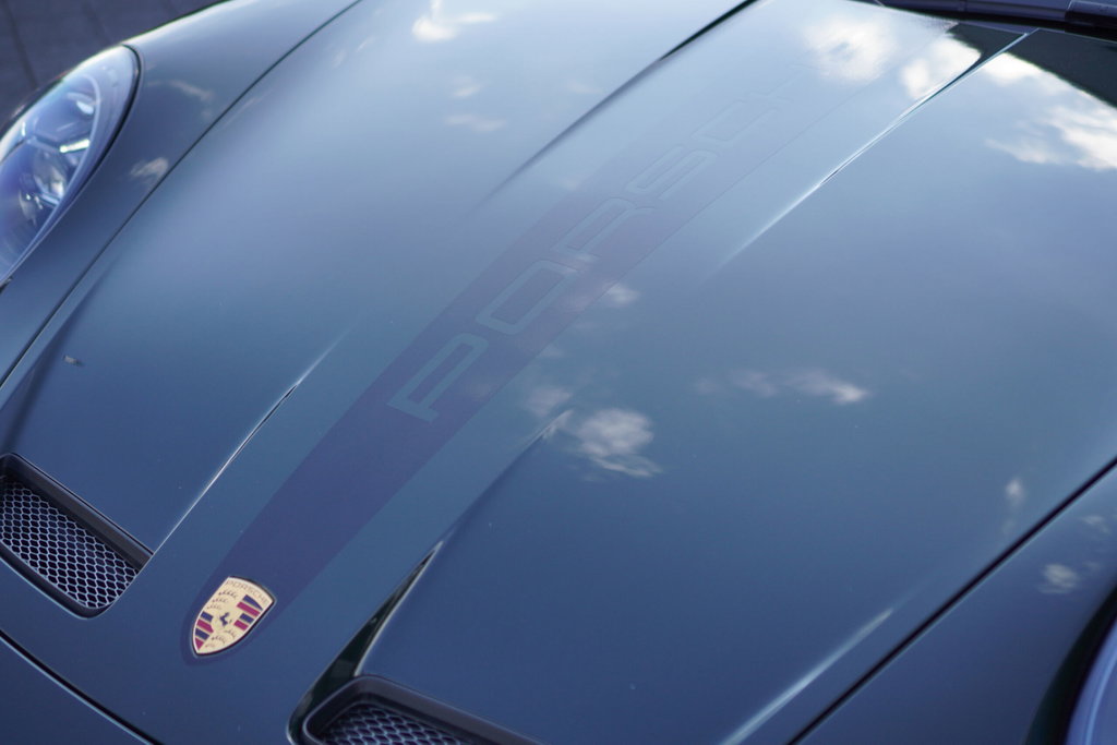 Porsche 992 GT3 Touring
