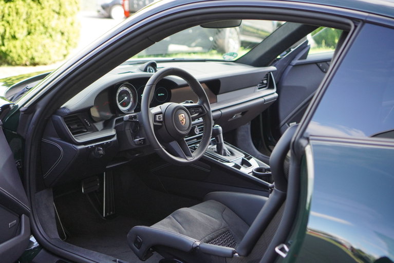 Porsche 992 GT3 Touring