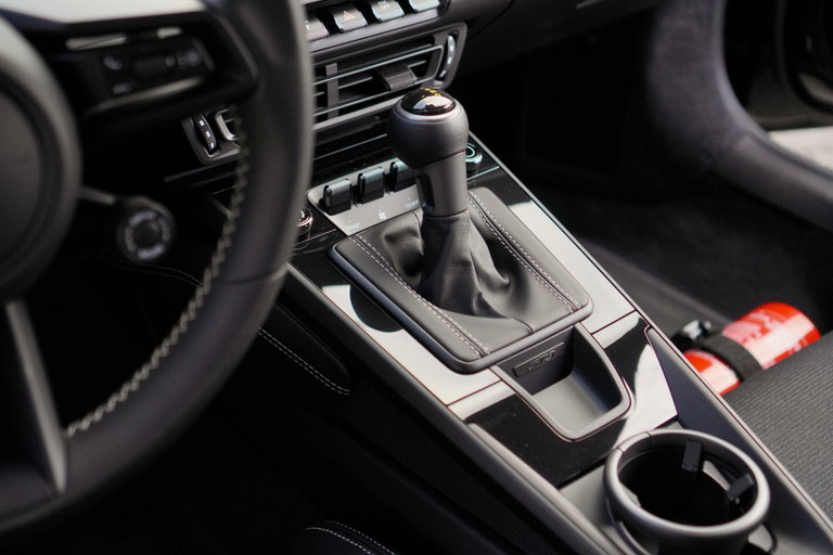 Porsche 992 GT3 Touring