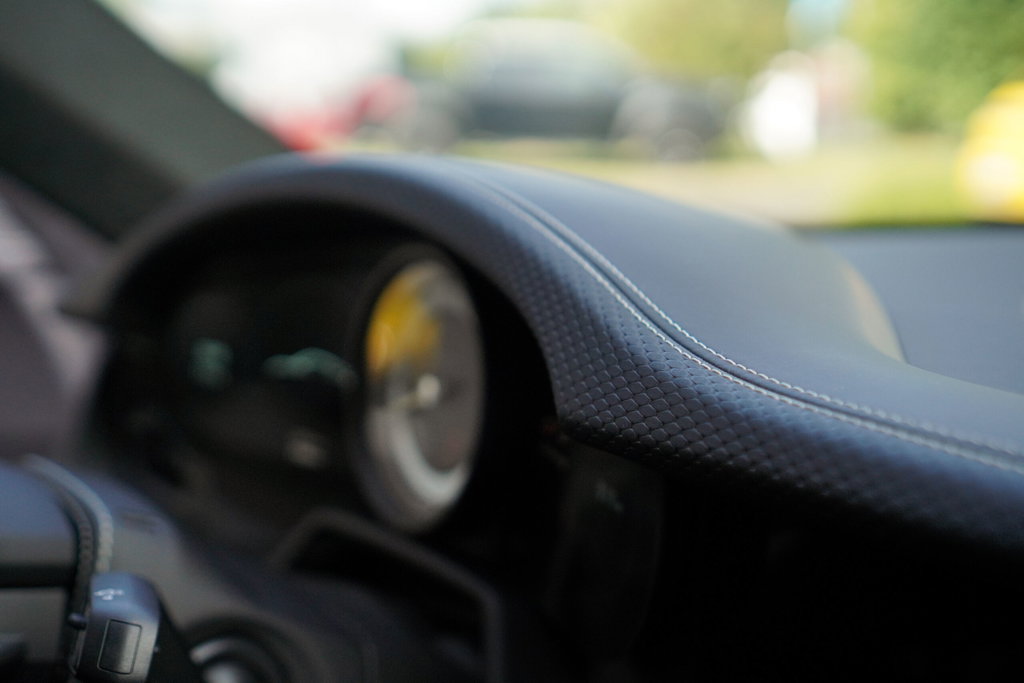 Porsche 992 GT3 Touring