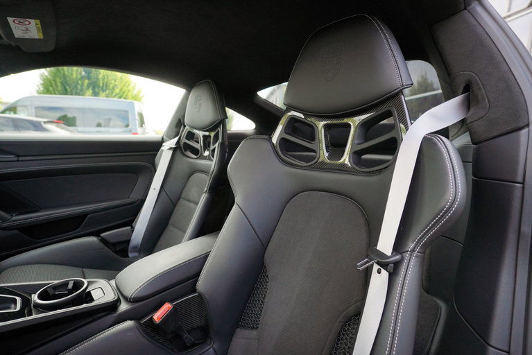 Porsche 992 GT3 Touring