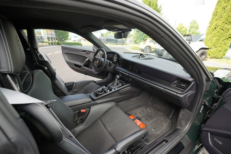 Porsche 992 GT3 Touring