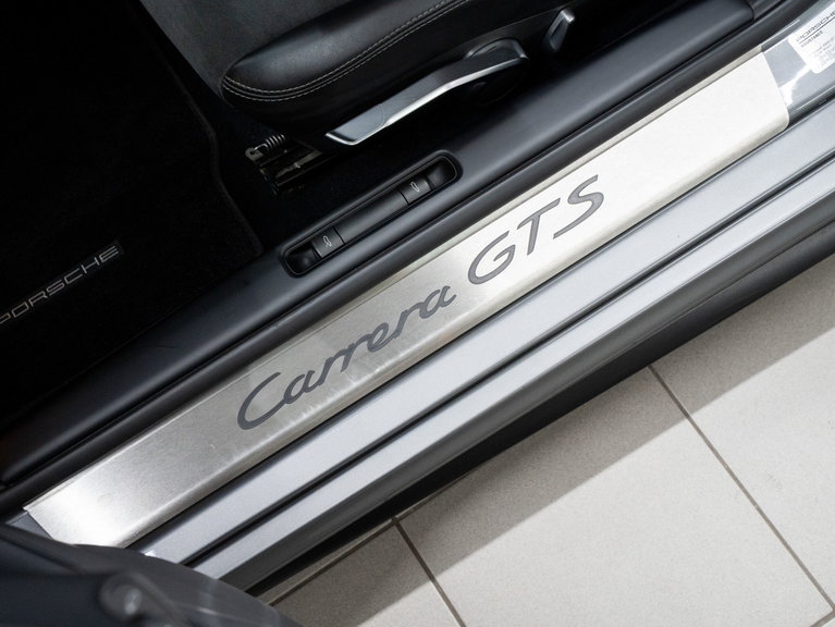 Porsche 997.2 Carrera GTS