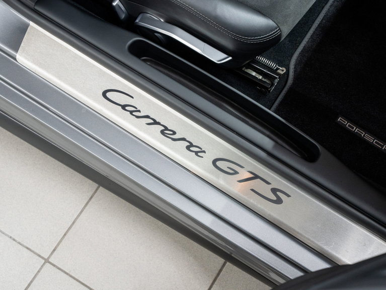 Porsche 997.2 Carrera GTS
