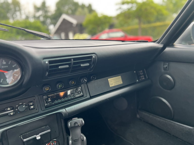 Porsche 964 Carrera 4