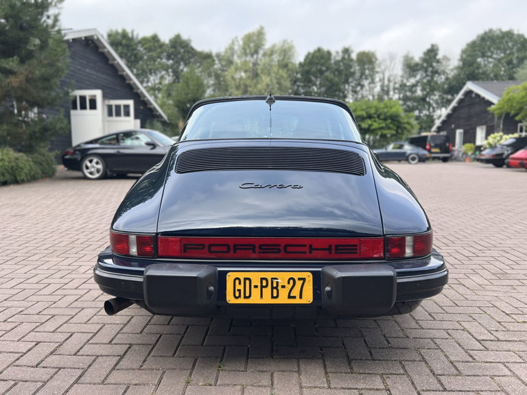 Porsche 911 Carrera 3.2 (US)