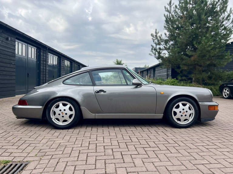 Porsche 964 Carrera 4