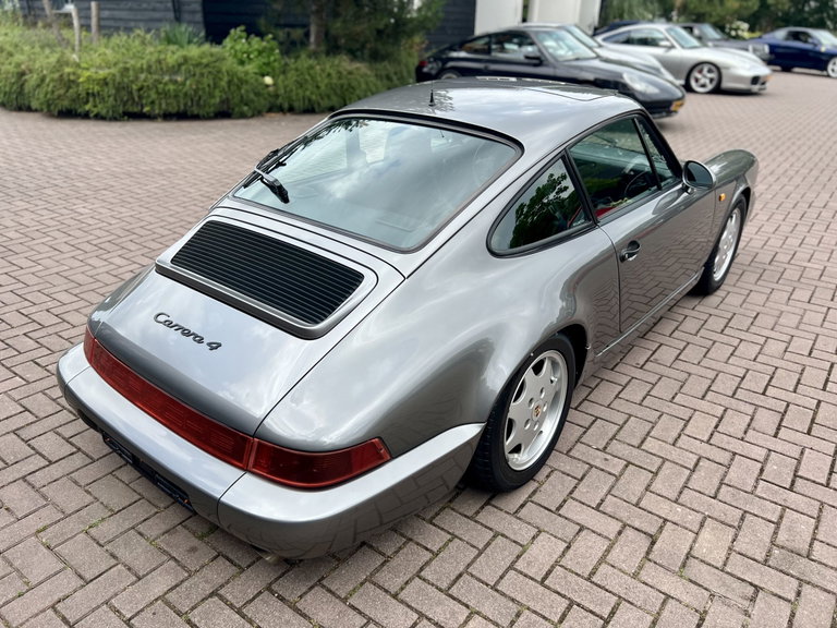 Porsche 964 Carrera 4