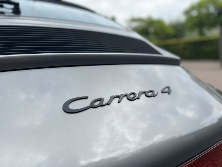 Porsche 964 Carrera 4