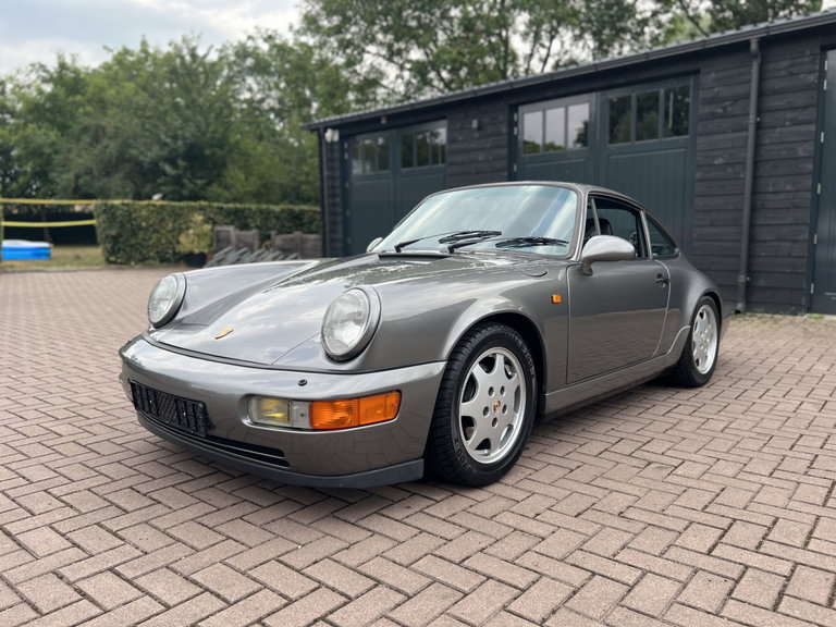 Porsche 964 Carrera 4