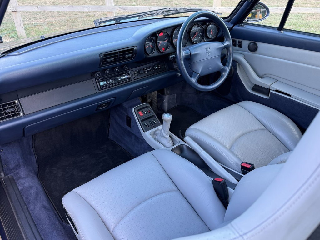 Porsche 993 Carrera 4